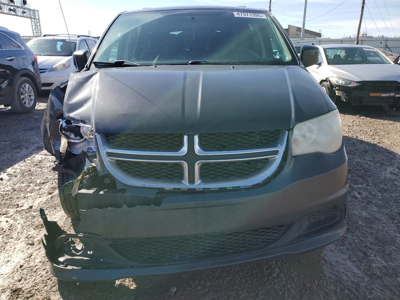 2012 Dodge Caravan - Image 5