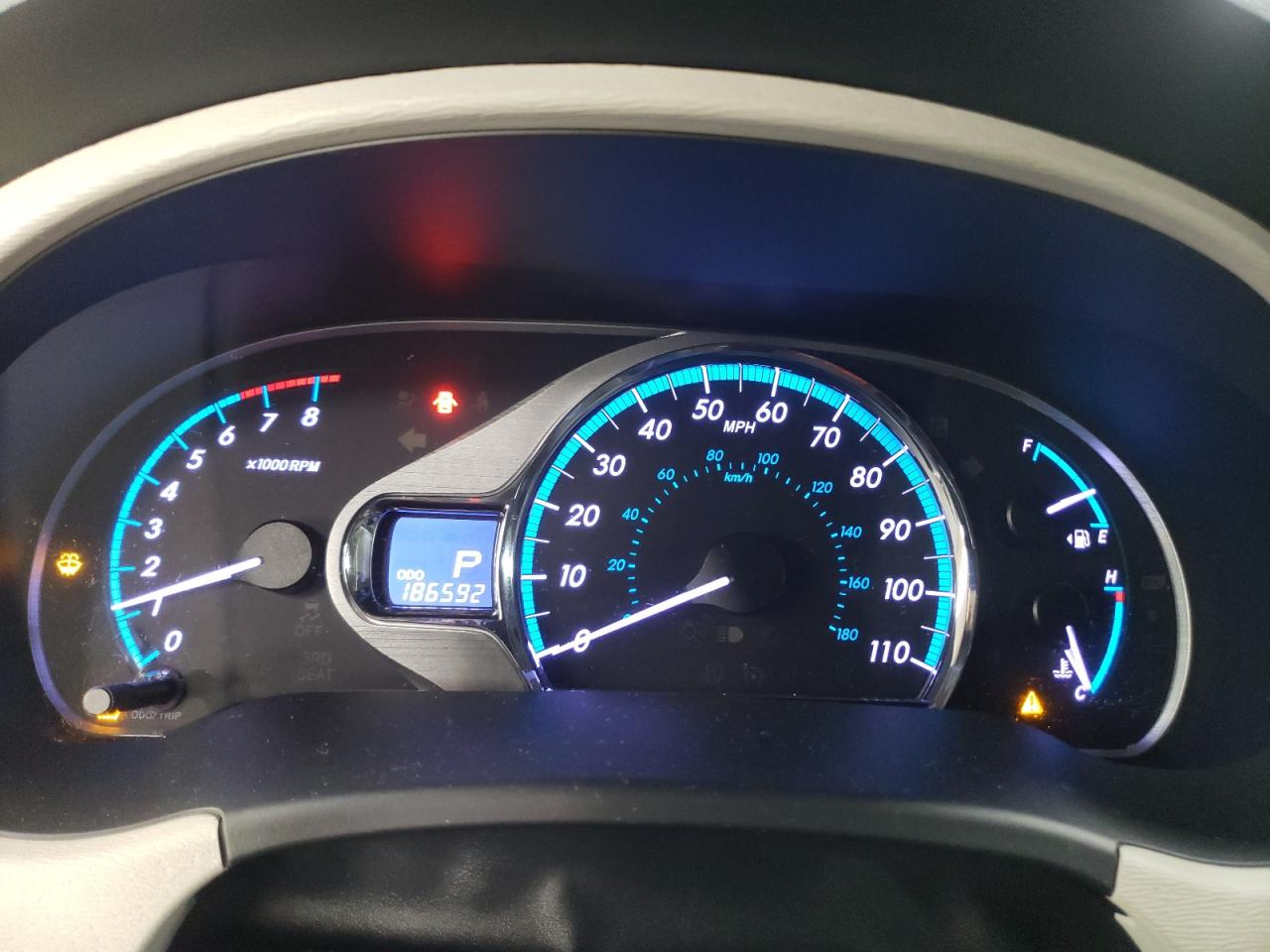 2011 Toyota Sienna - Image 9