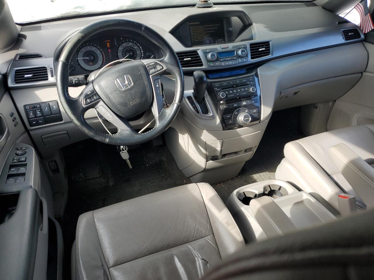 2012 Honda Odyssey - Image 8