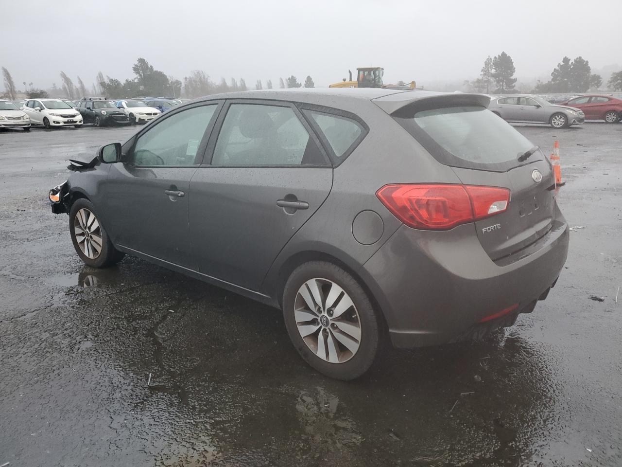 2013 Kia Forte - Image 2