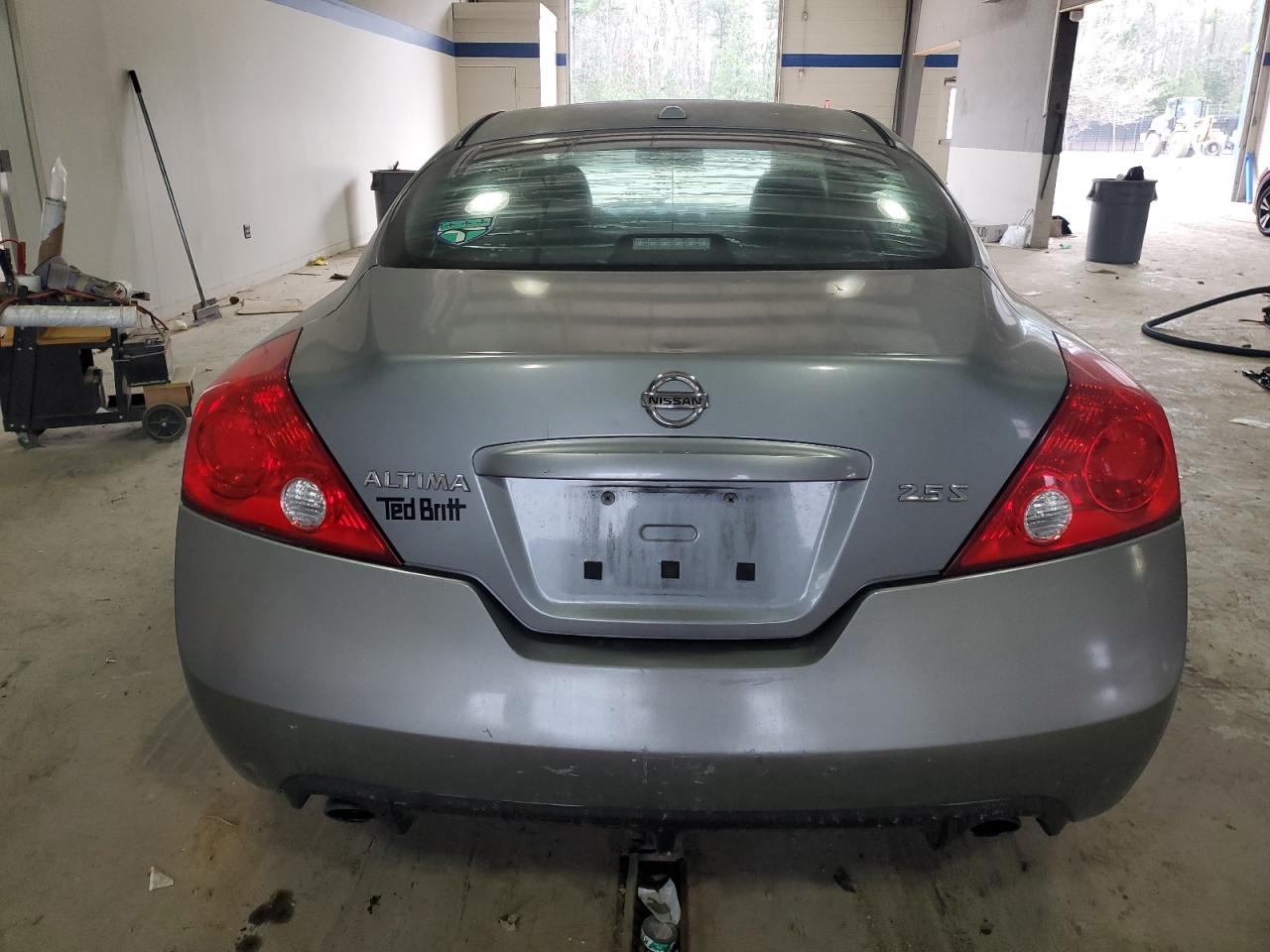 2009 Nissan Altima - Image 6