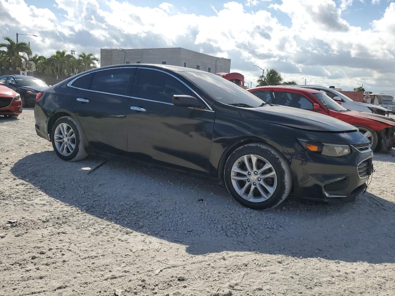 2016 Chevrolet Malibu - Image 4