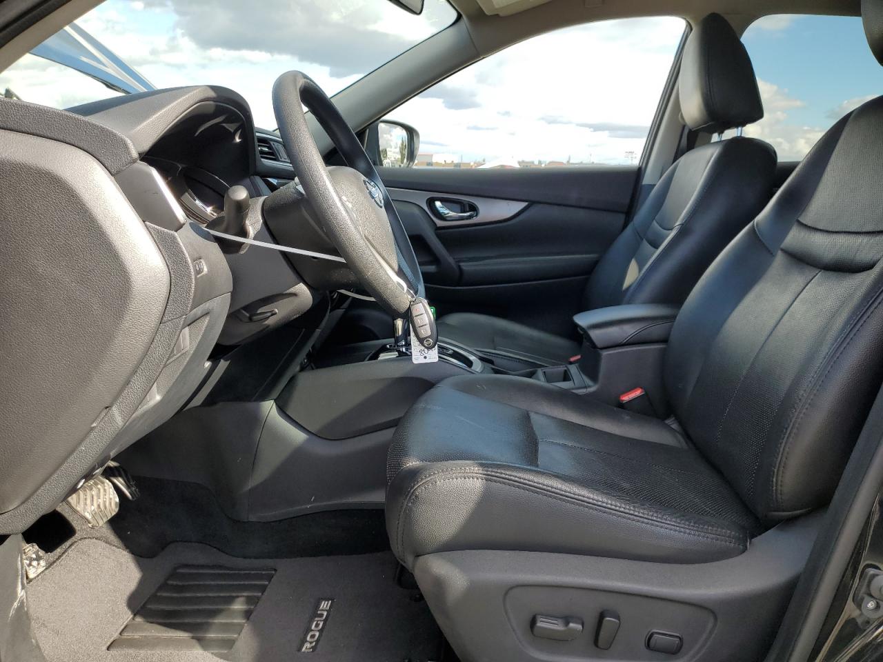 2015 Nissan Rogue - Image 7
