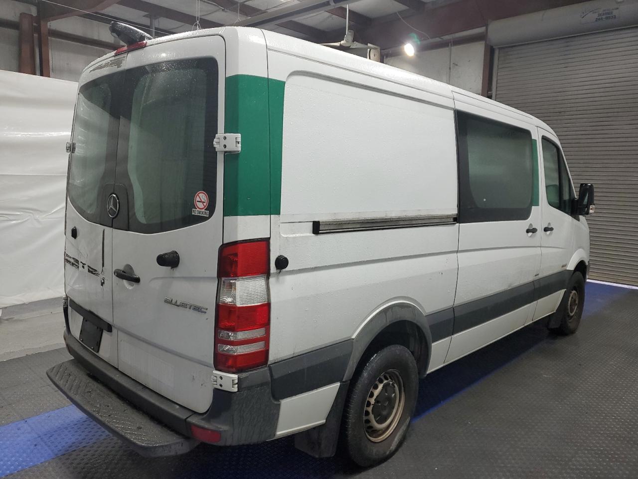 2016 Mercedes-Benz Sprinter - Image 3