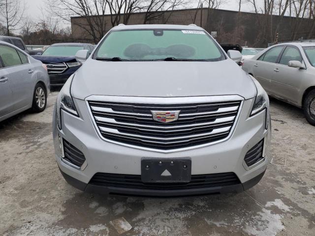  CADILLAC XT5 2019 Серебристый