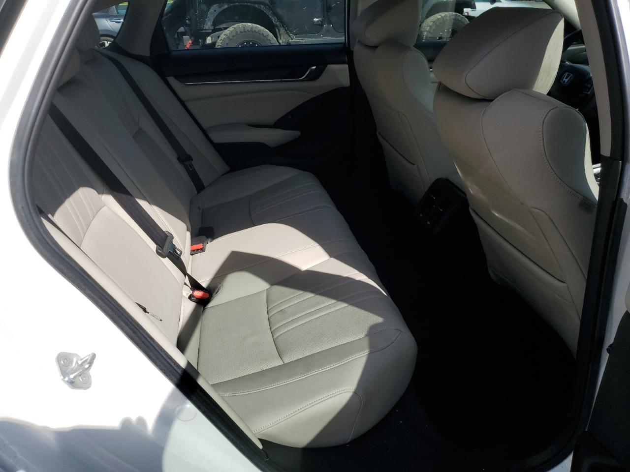 2021 Honda Accord - Image 10