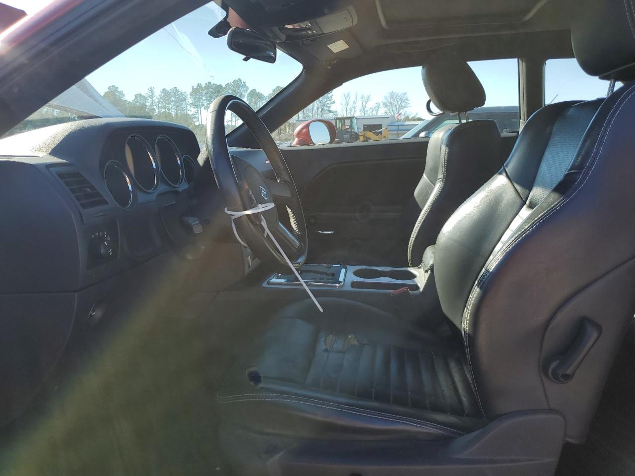 2010 Dodge Challenger - Image 7
