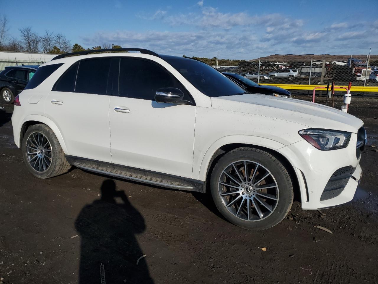2020 Mercedes-Benz GLE - Image 4