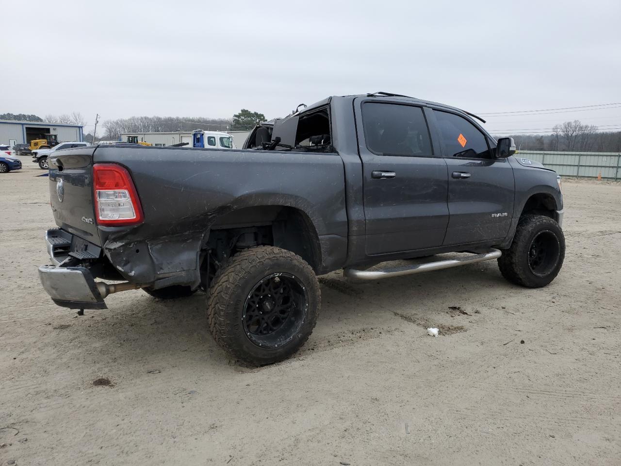 2019 RAM 1500 - Image 3