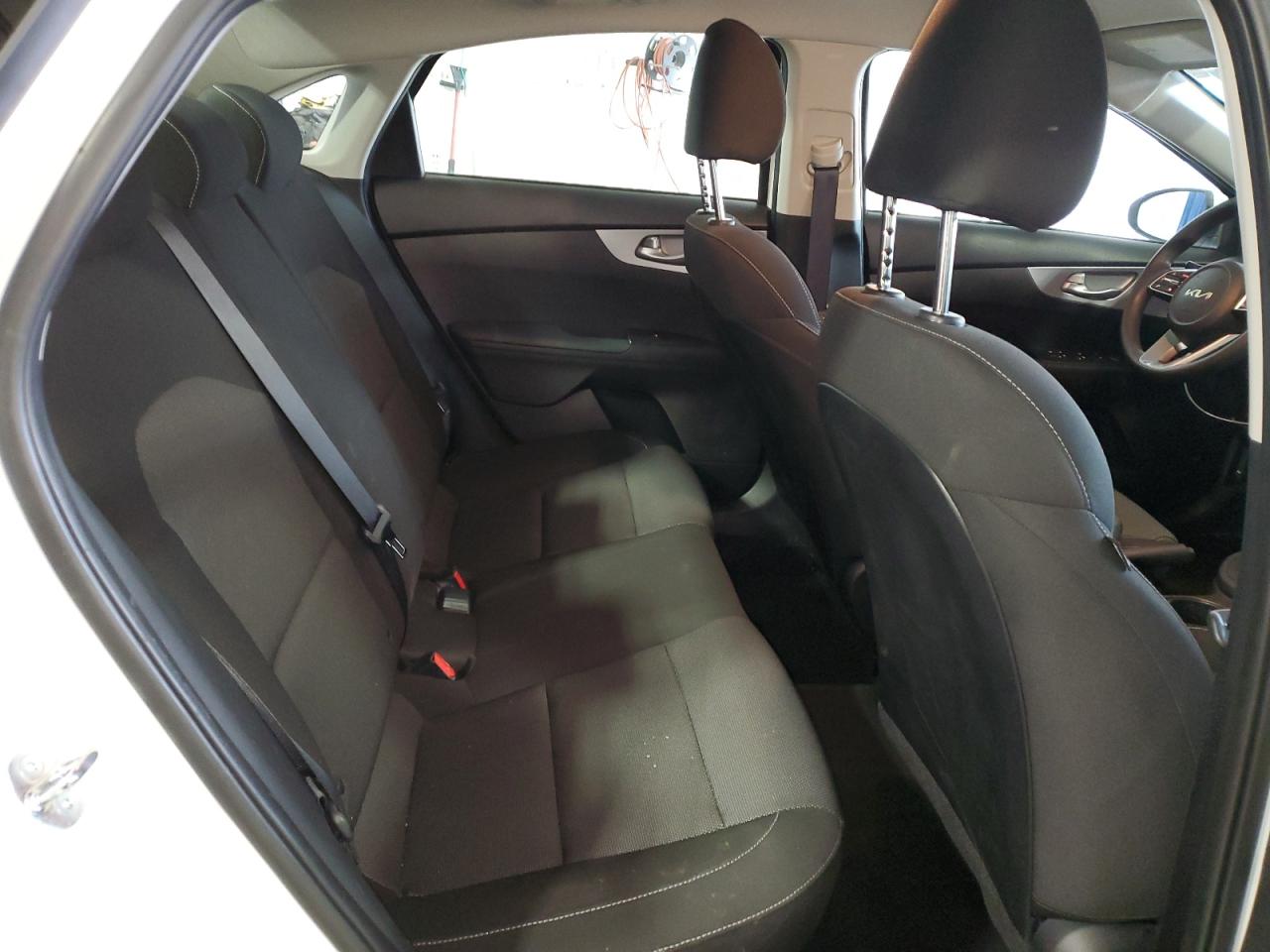 2024 Kia Forte - Image 10