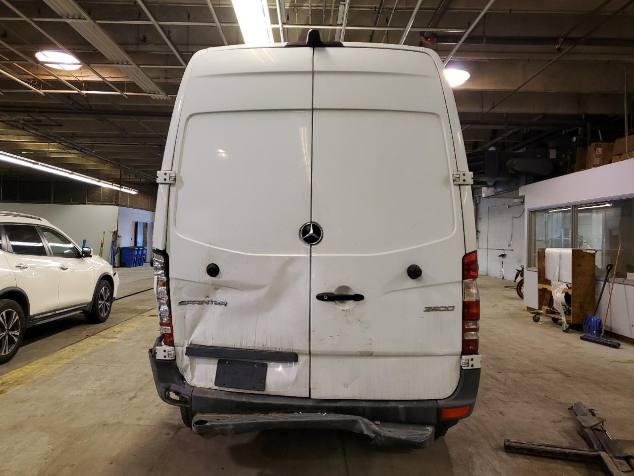 2017 Mercedes-Benz Sprinter - Image 6