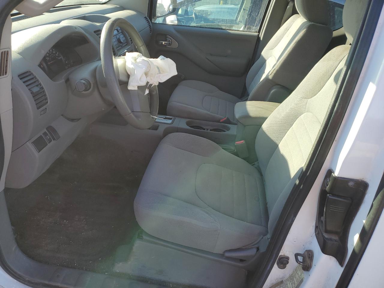2013 Nissan Navara (Frontier) - Image 7