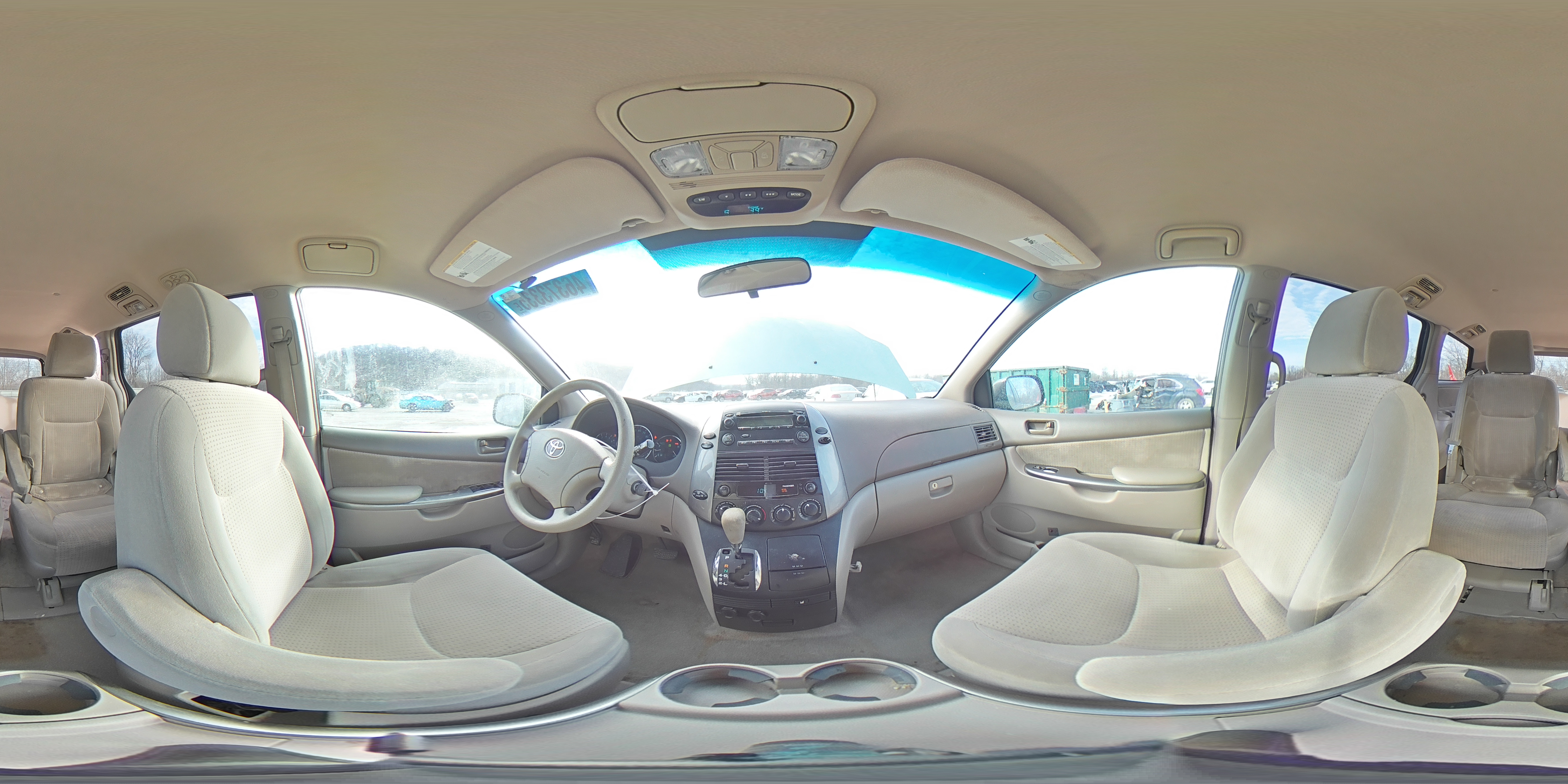 2009 Toyota Sienna - Image 13
