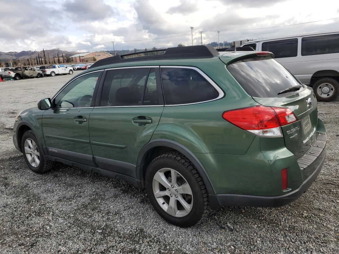 2014 Subaru Outback - Image 2
