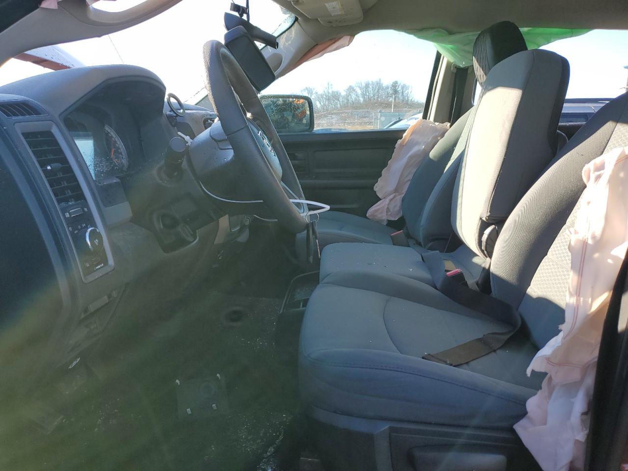 2013 RAM 1500 - Image 7