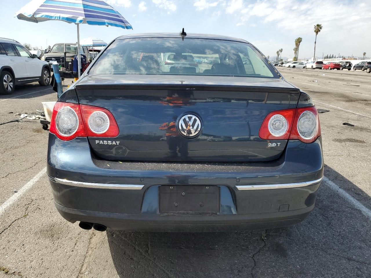 2008 Volkswagen Passat - Image 6