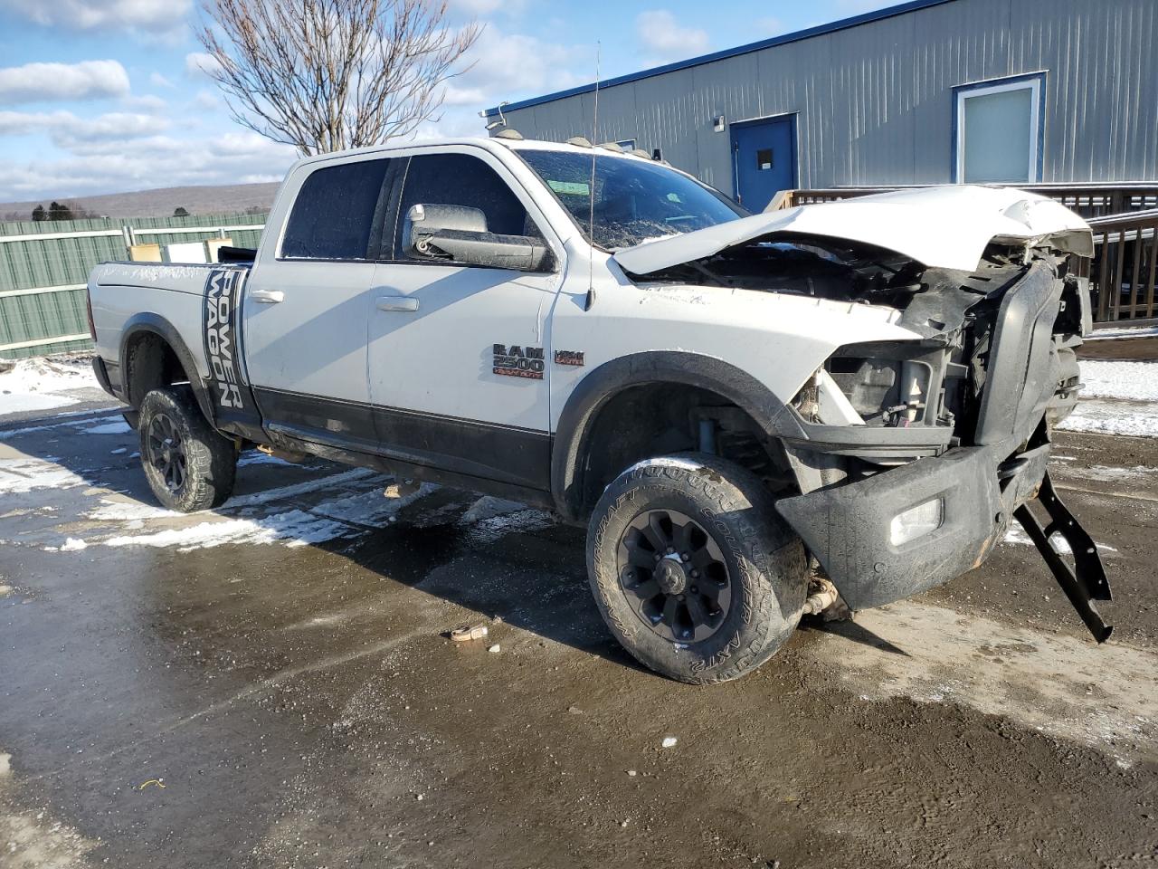 2017 RAM 2500 - Image 4