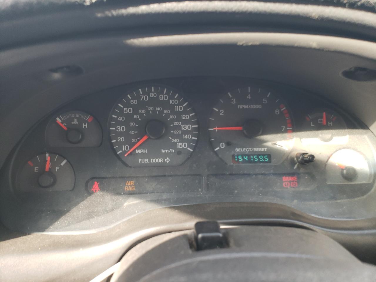 2000 Ford Mustang - Image 9