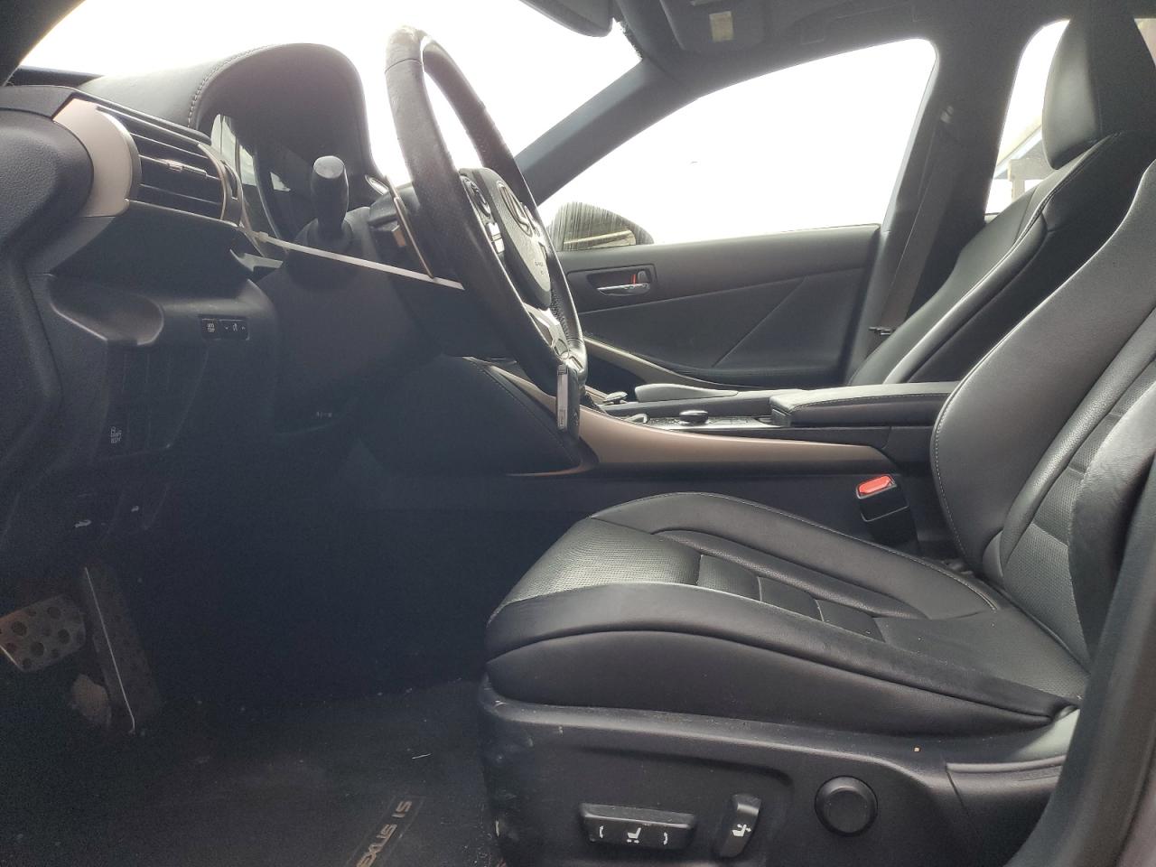 2014 Lexus IS - Image 7