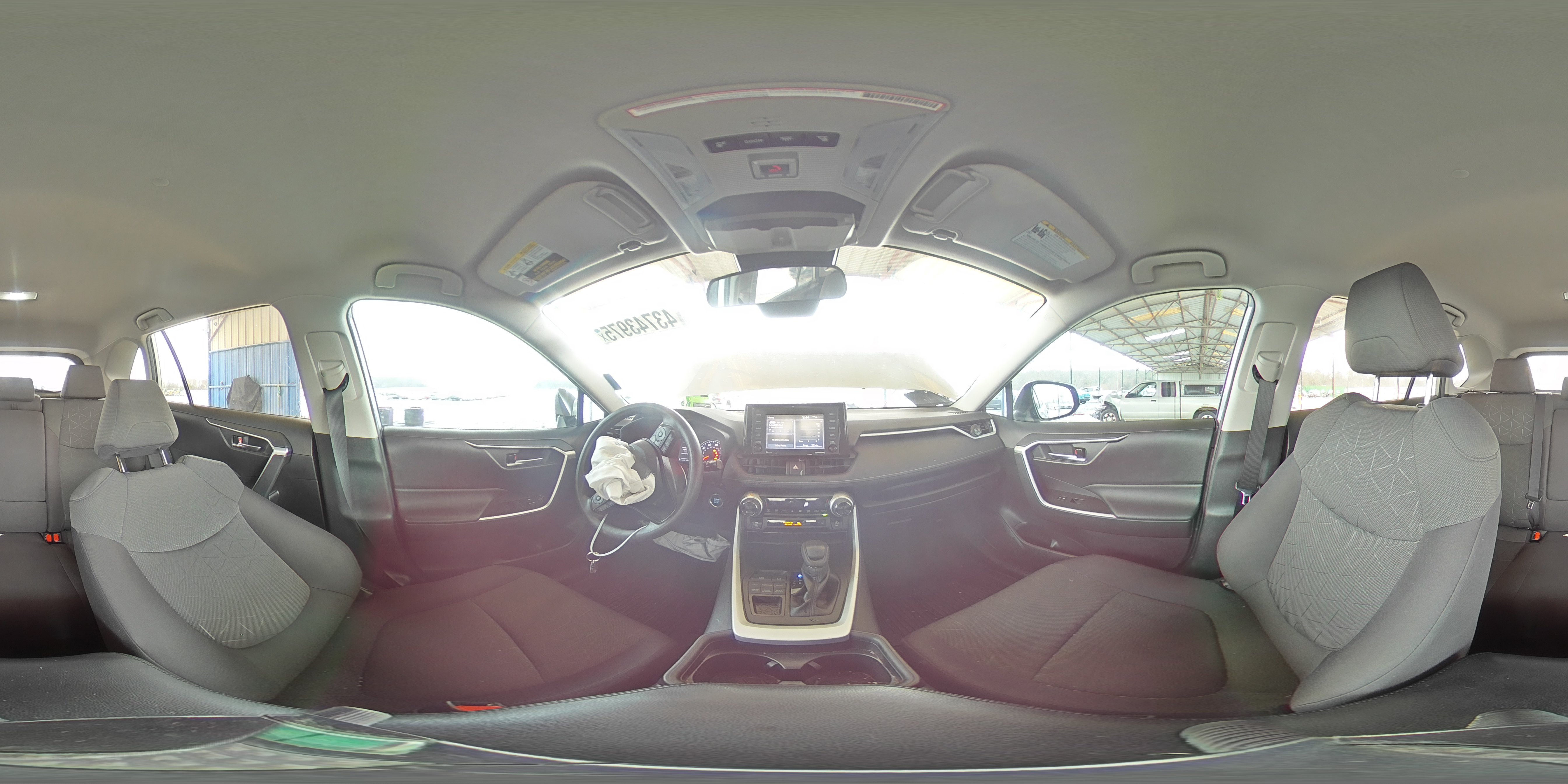 2021 Toyota RAV 4 - Image 13