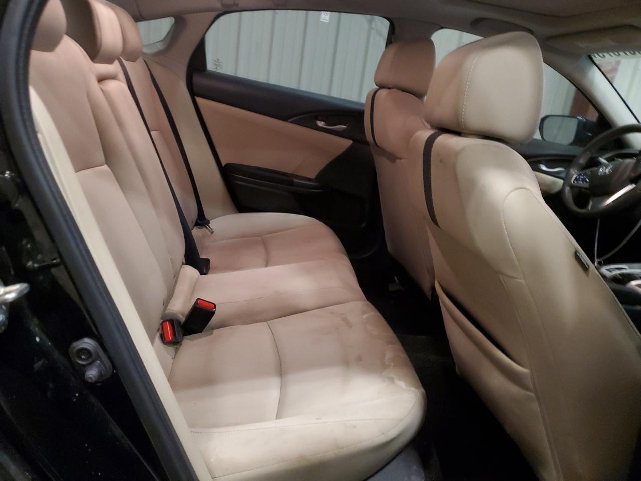 2016 Honda Civic - Image 10