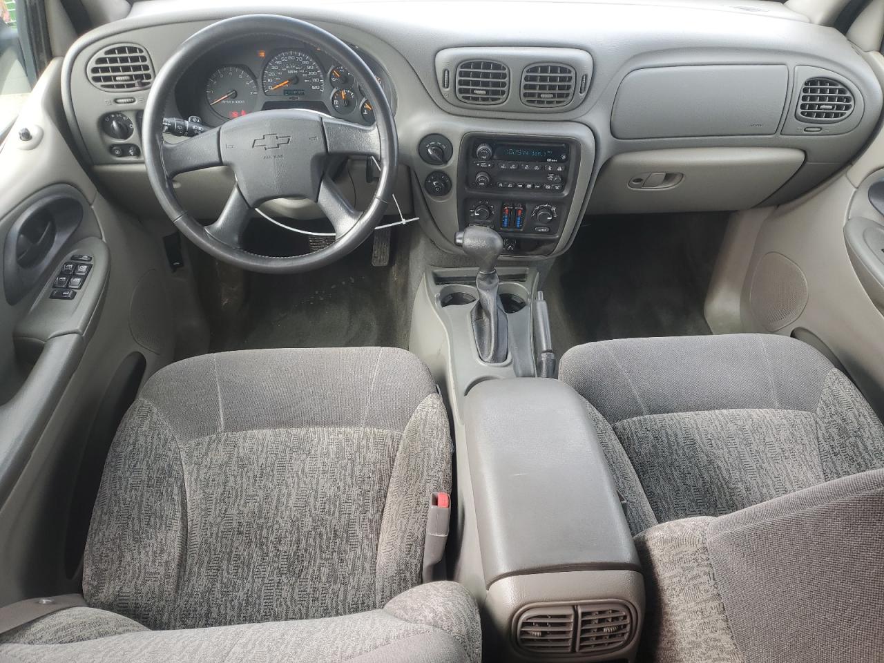 2003 Chevrolet TrailBlazer - Image 8
