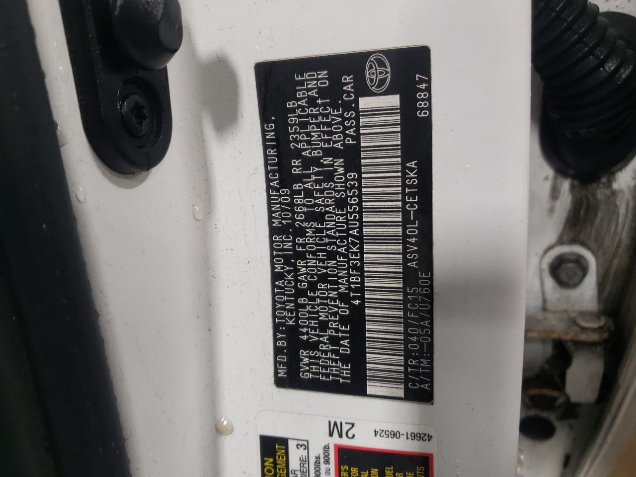 2010 Toyota Camry - Image 12