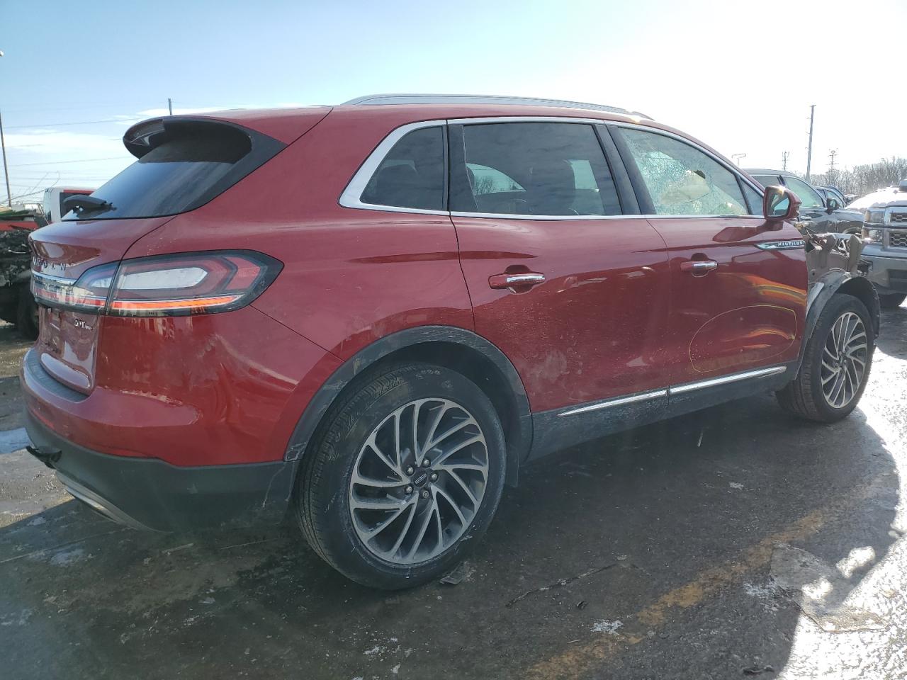 2020 Lincoln Nautilus - Image 3