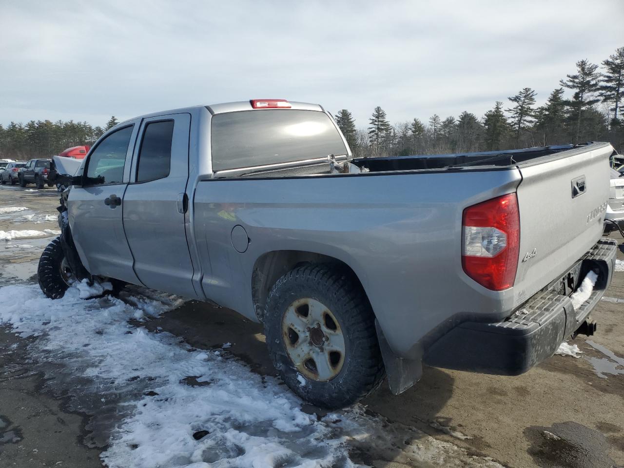 2014 Toyota Tundra - Image 2