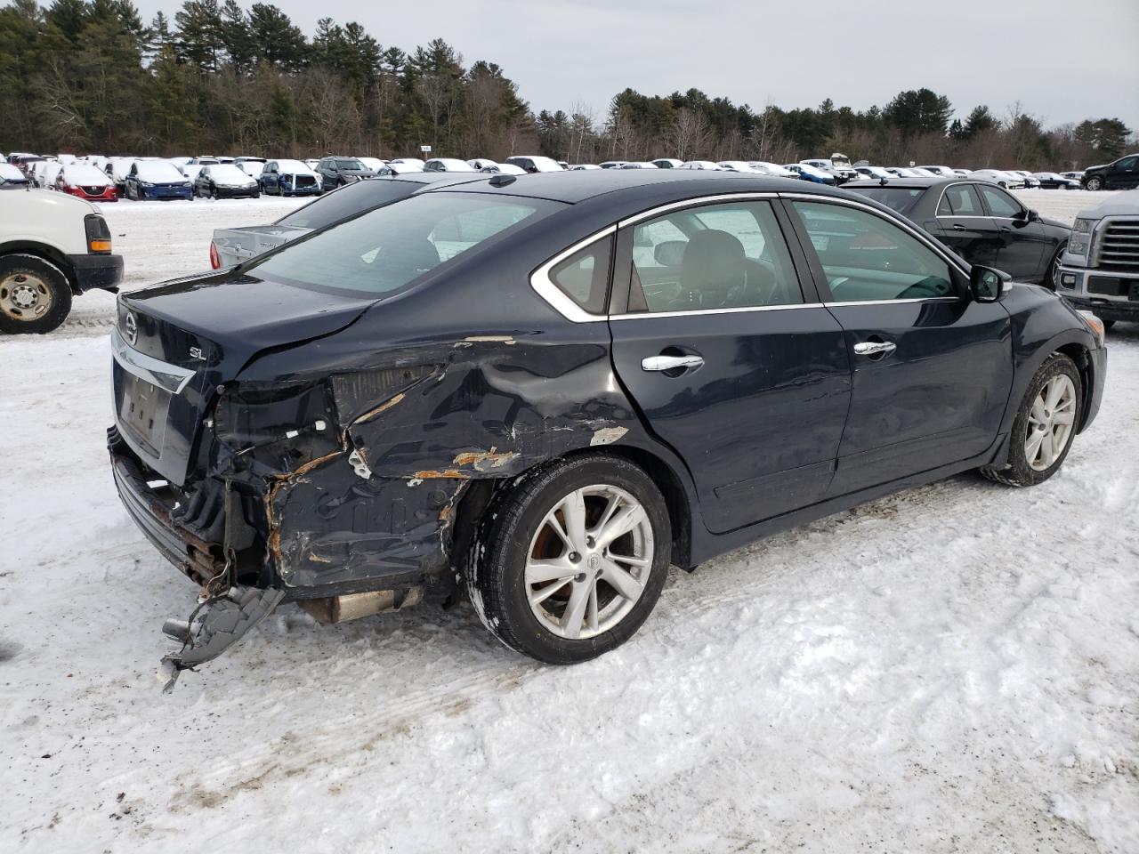 2015 Nissan Altima - Image 3
