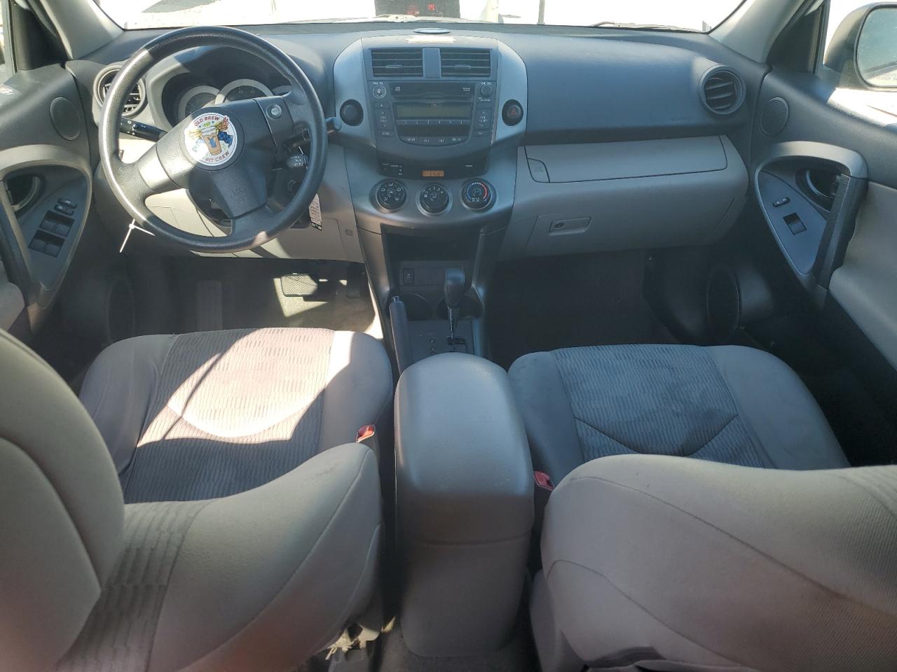 2011 Toyota RAV 4 - Image 8