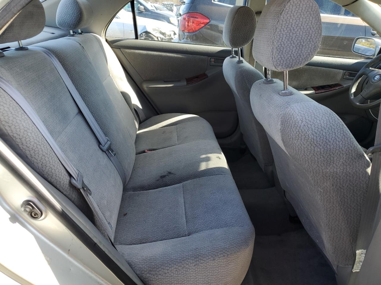 2003 Toyota Corolla - Image 10