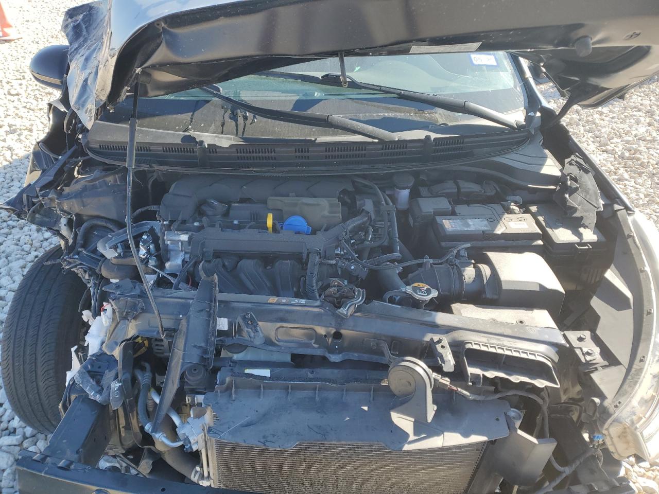 2021 Kia Rio - Image 12