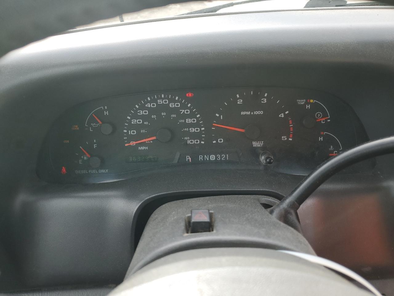 2003 Ford F350 - Image 9