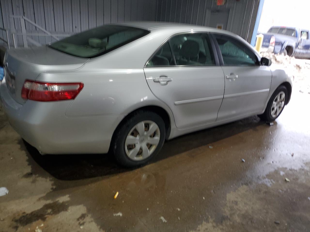 2009 Toyota Camry - Image 3