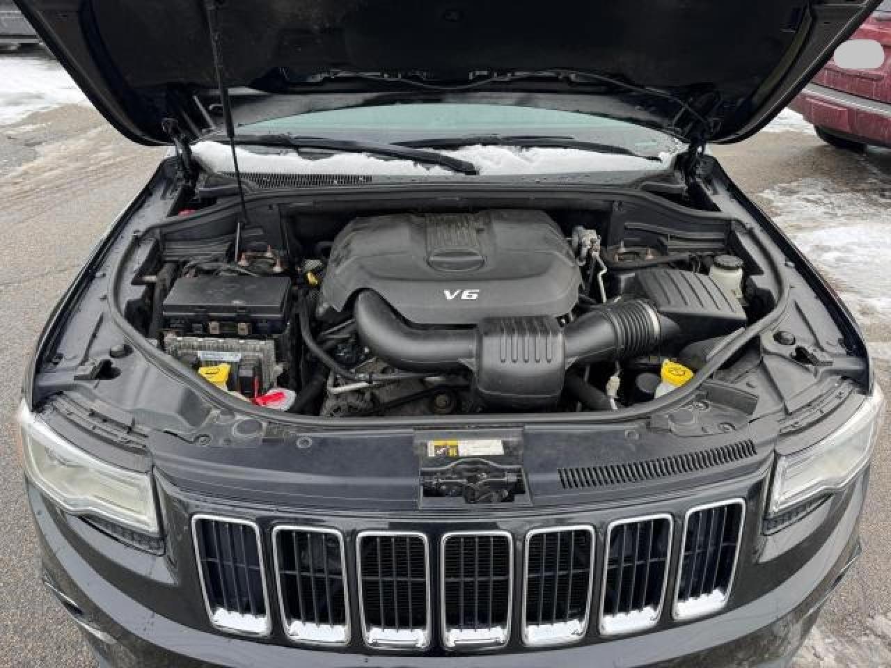 2015 Jeep Grand Cherokee - Image 7