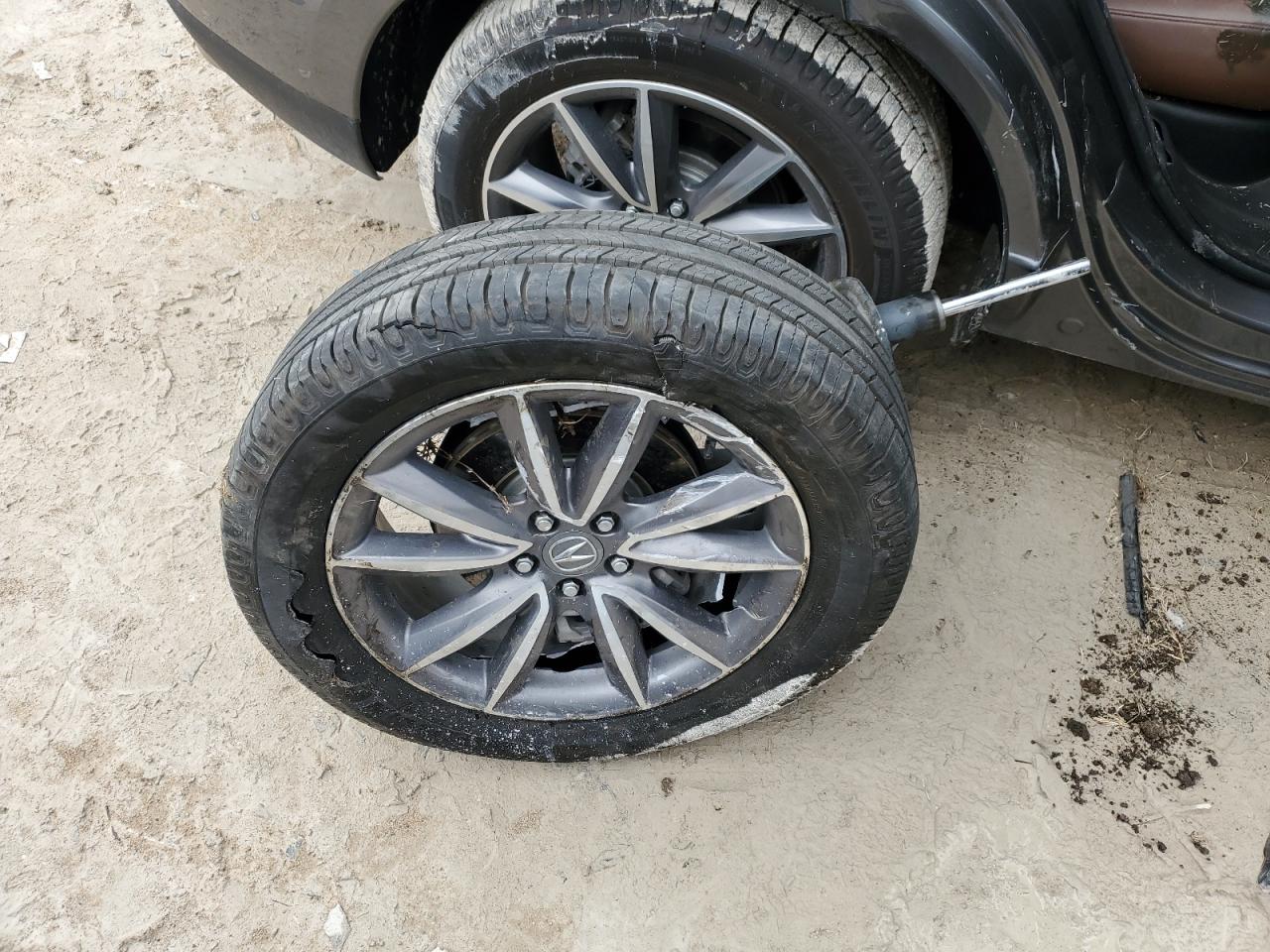 2022 Acura RDX - Image 13