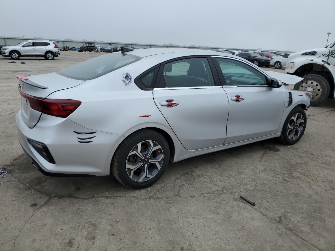 2021 Kia Forte - Image 3