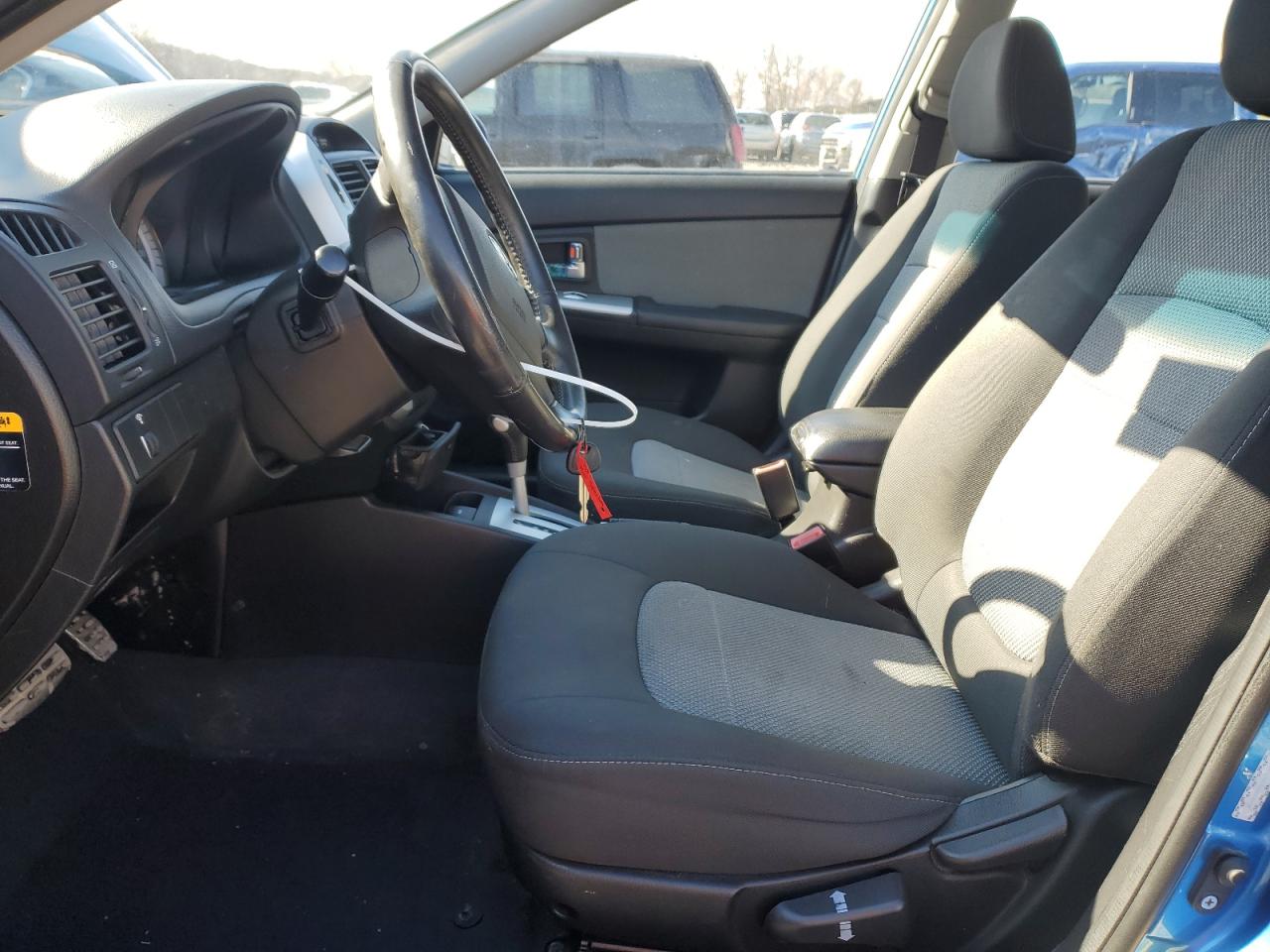 2008 Kia Spectra - Image 7