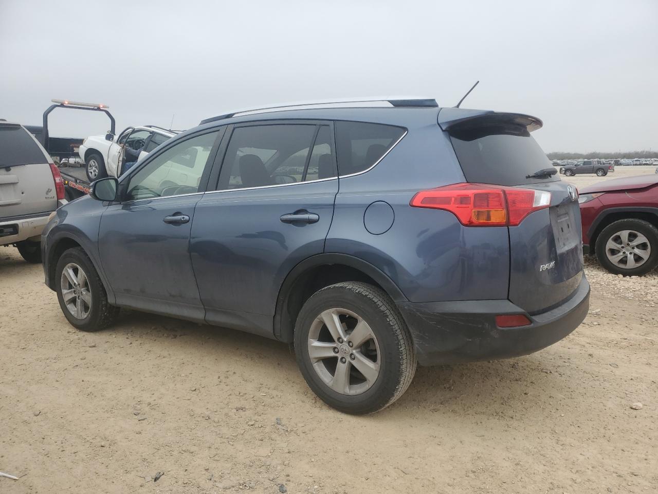 2014 Toyota RAV 4 - Image 2