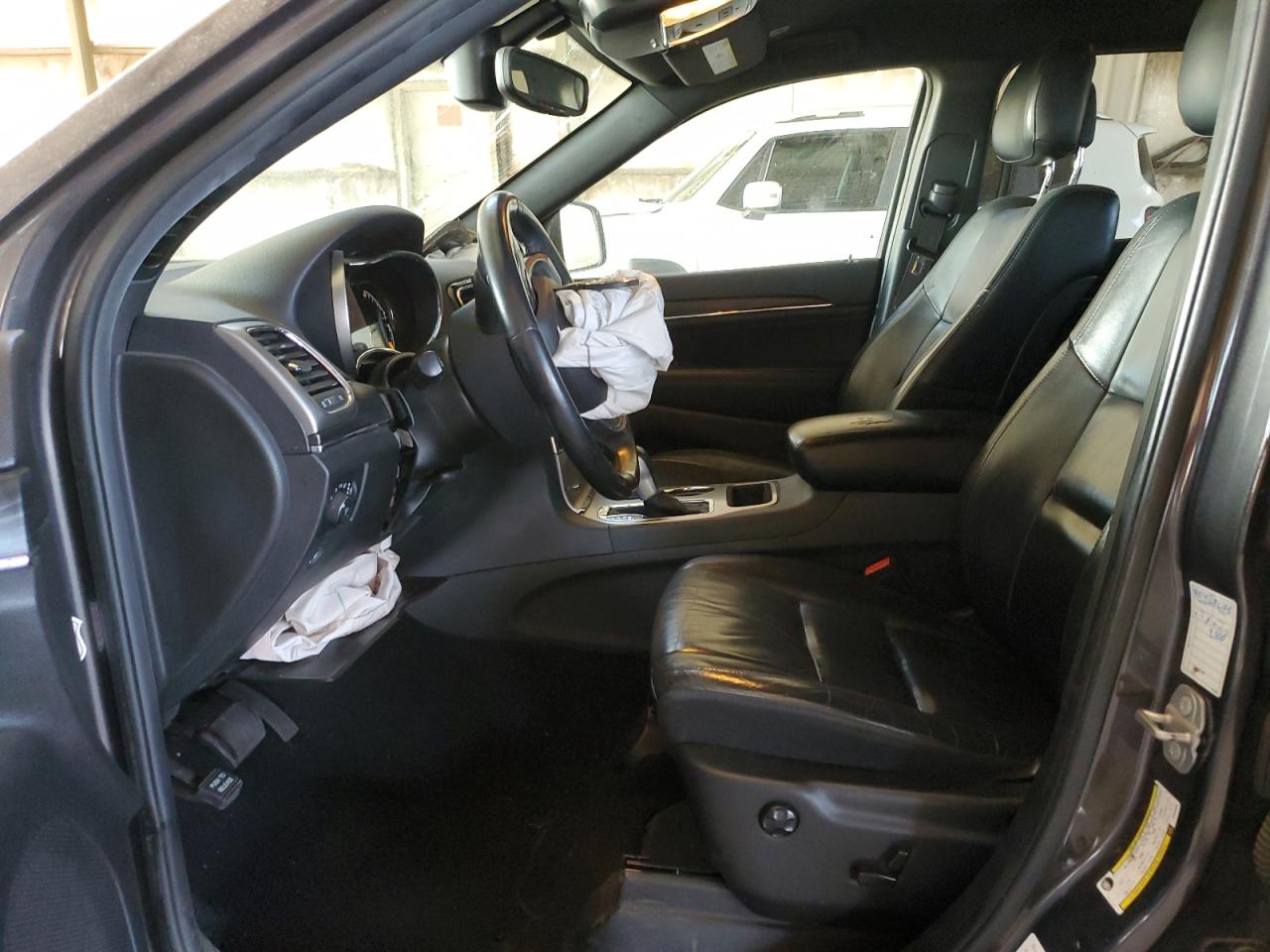 2019 Jeep Grand Cherokee - Image 7