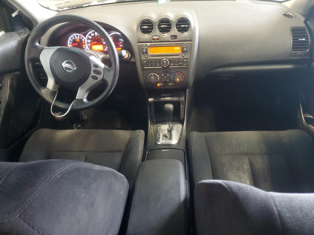 2012 Nissan Altima - Image 8