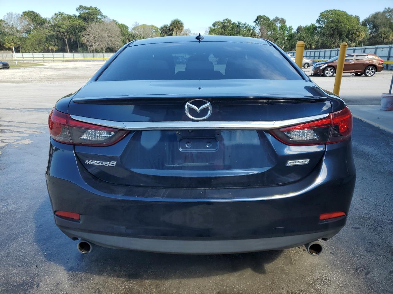 2017 Mazda 6 - Image 6