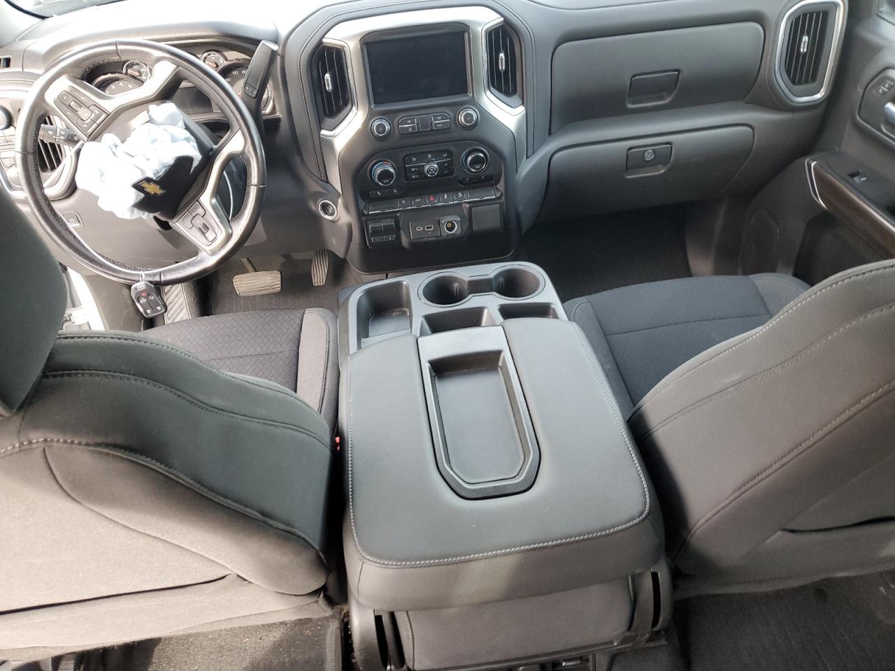 2021 Chevrolet Silverado - Image 8