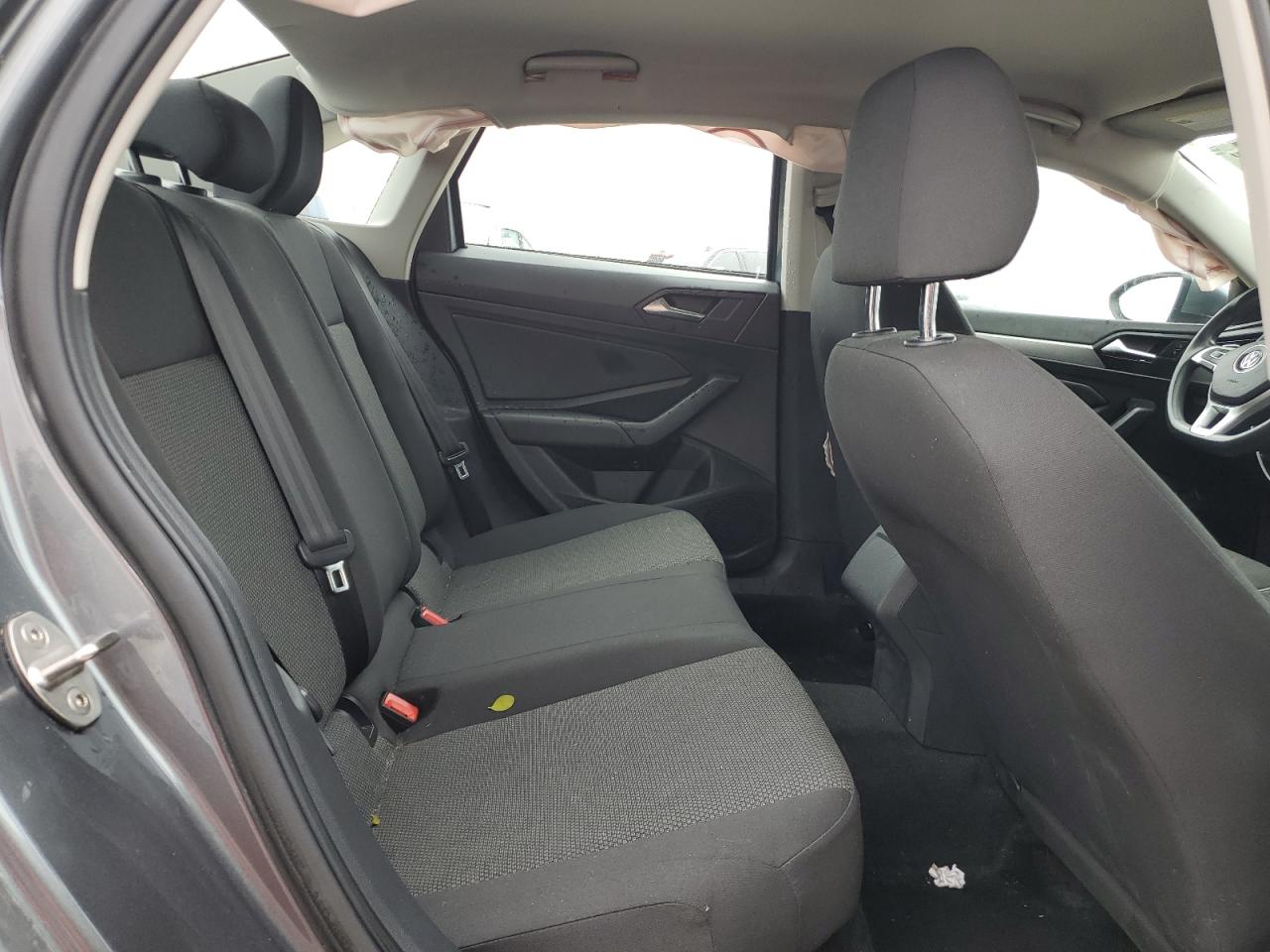2019 Volkswagen Jetta - Image 10