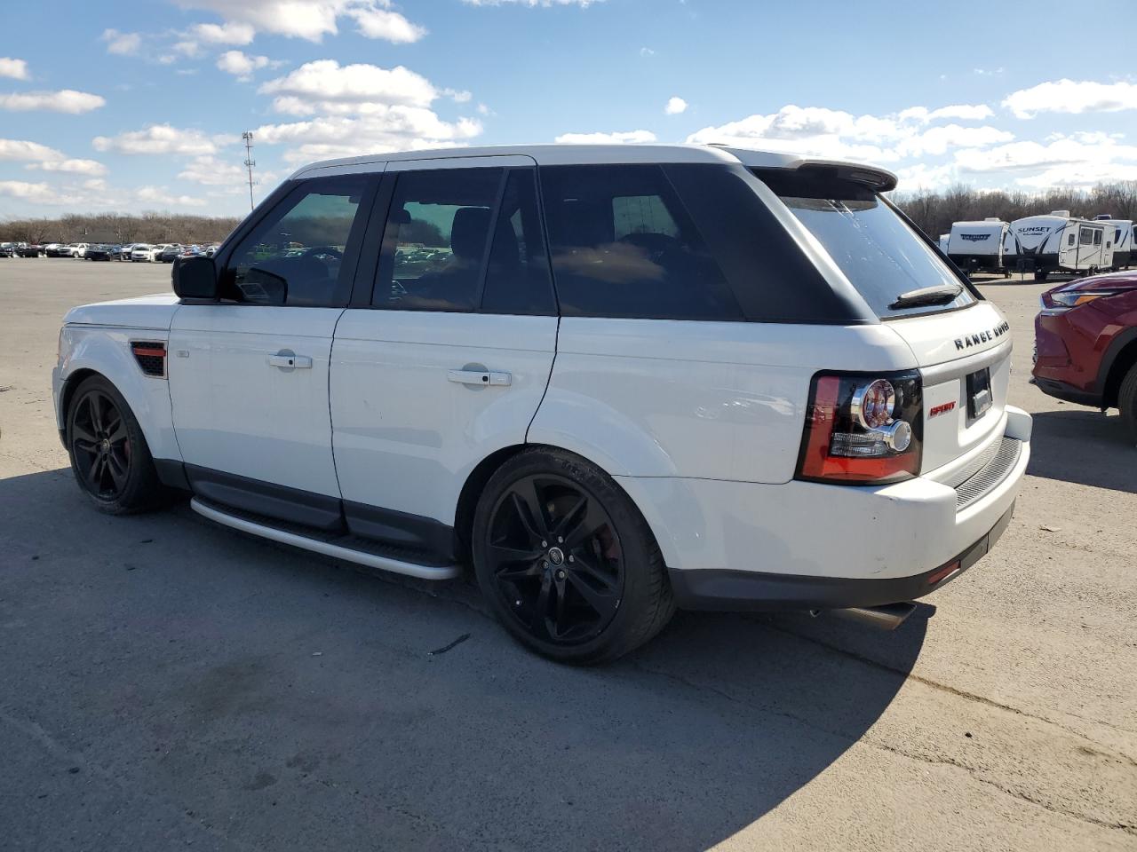2013 Land Rover Range Rover - Image 2