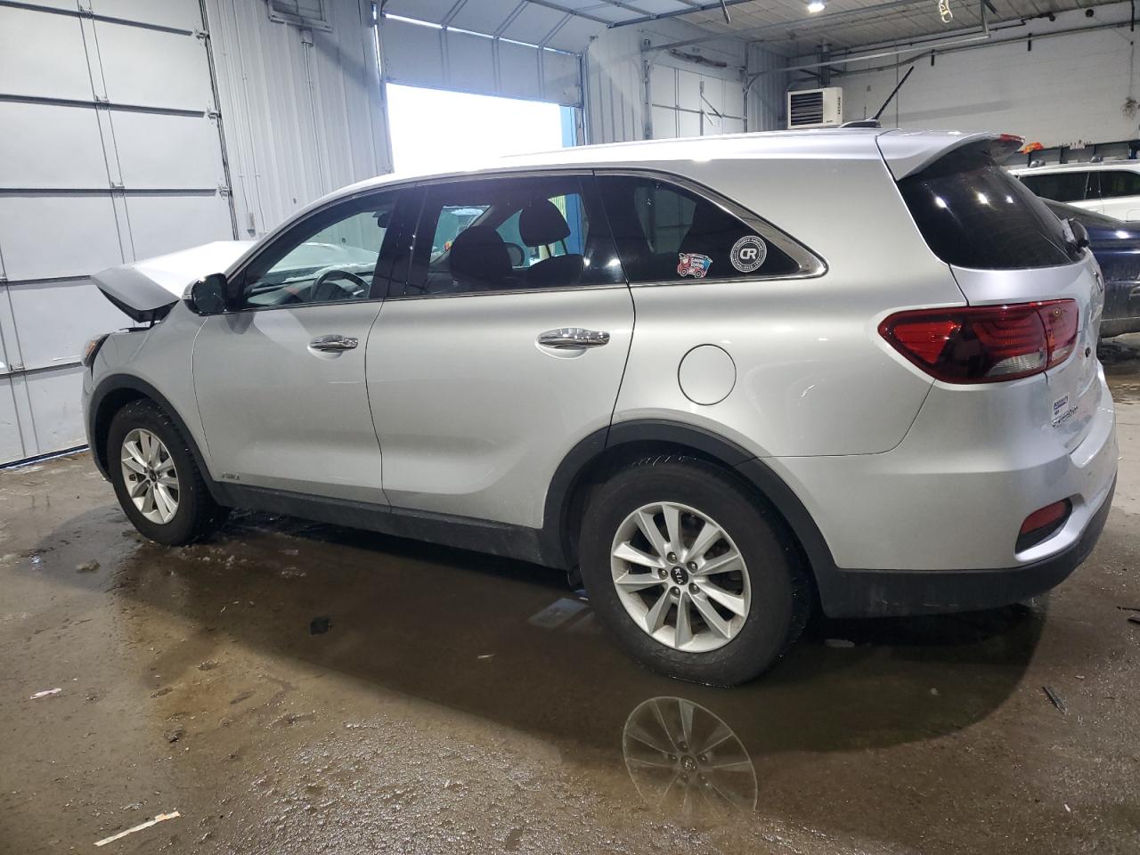 2019 Kia Sorento - Image 2