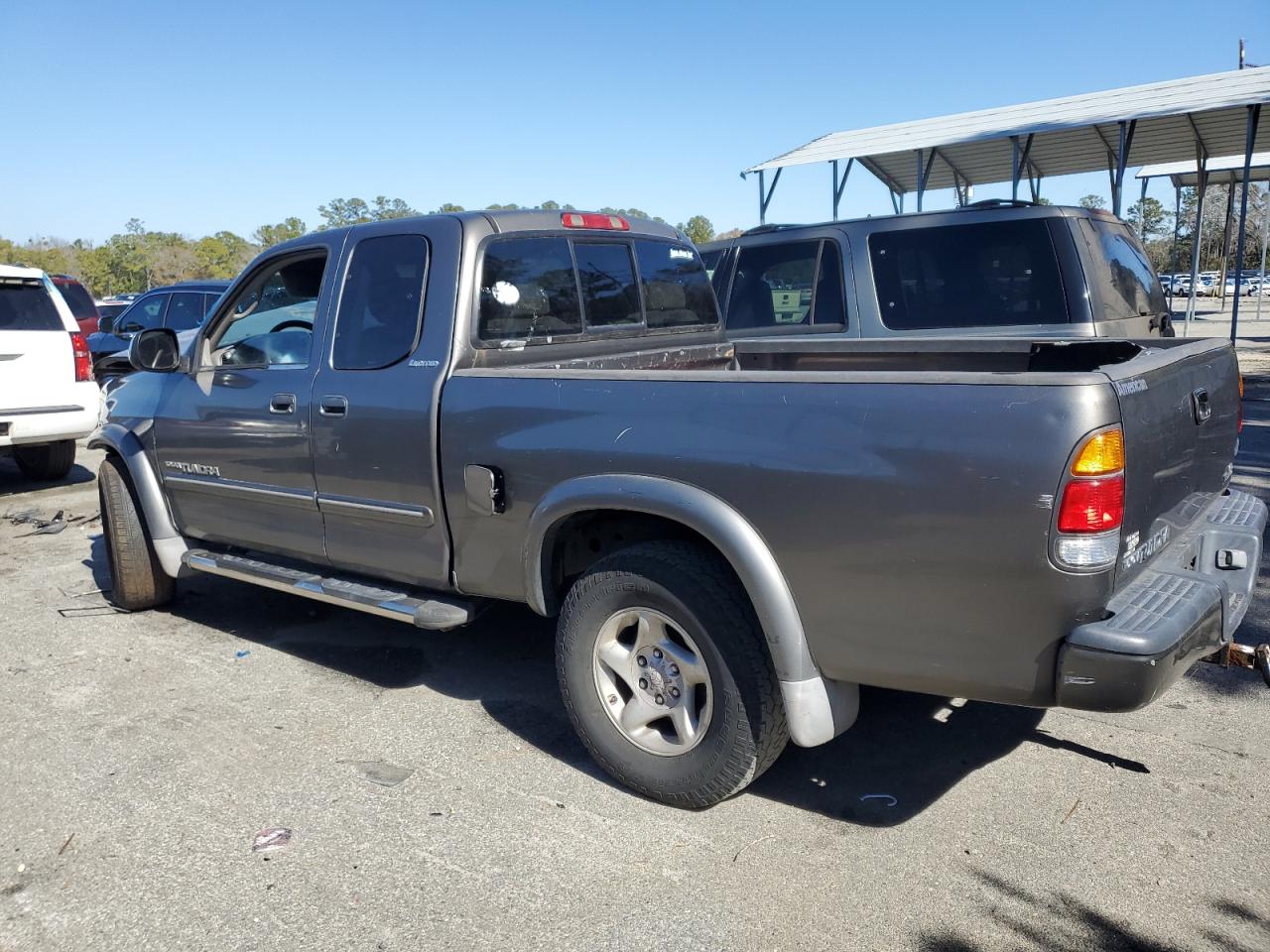 2003 Toyota Tundra - Image 2