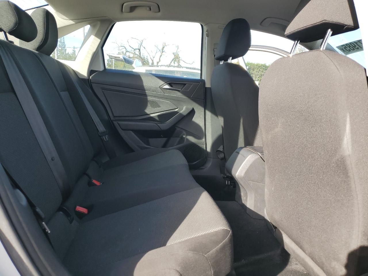 2019 Volkswagen Jetta - Image 10