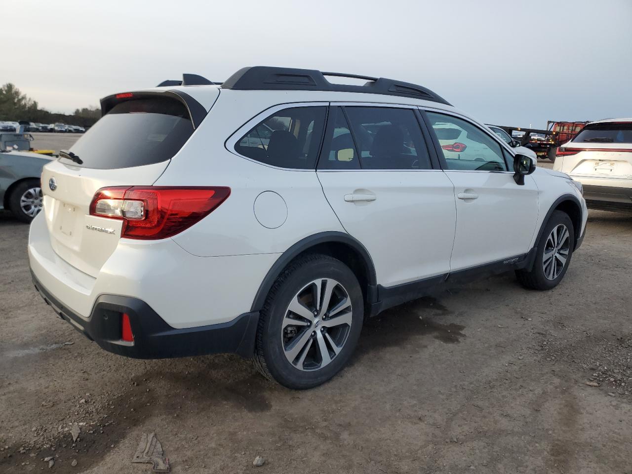 2019 Subaru Outback - Image 3